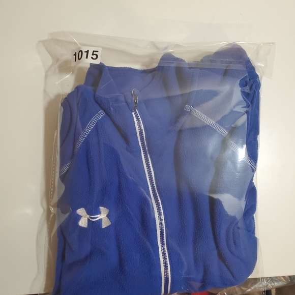 Under Armour blue sweater size SM - Picture 8 of 8